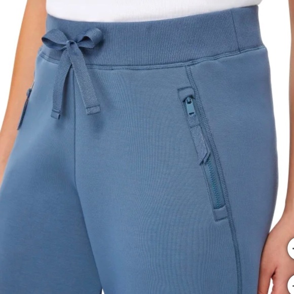 Kirkland Signature Ladies’ Active Blue Jogger Pants X-Large - Picture 7 of 9